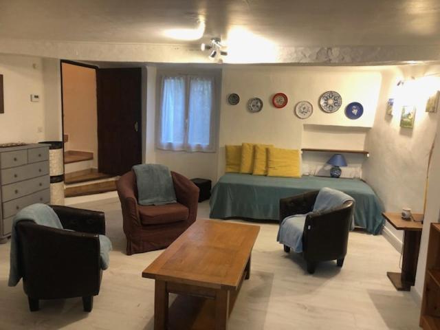 Le Petit Saint Clair Apartment Trigance Bagian luar foto